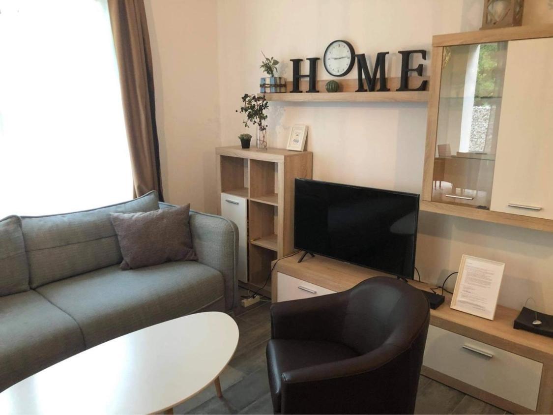 LIDO nappali + 3 háló apartman Balatonlelle Esterno foto